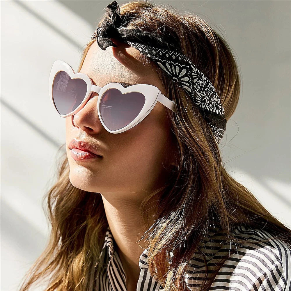 Fashion Heart-Shaped Sunglasses for Women Summer UV400 Sun Glasses Brand Design Love Heart Shades Trendy Street Snap Eyewear Quake