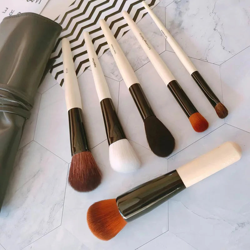 6pcs Soft Fluffy Makeup Brush Sets For Cosmetic Foundation Loose Powder Eyeshadow Blending Brush Beauty Tools Quake