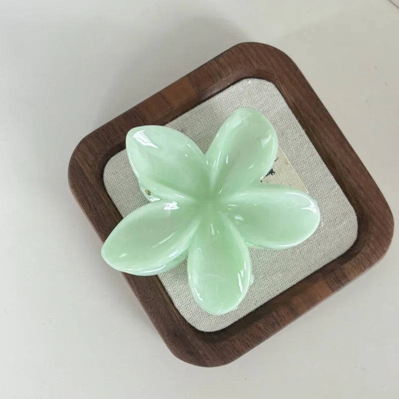 Flower Hair Claws Summer Beach Travel Hair Grab Clip Women Girls Female Fashion Shark Clip Bohemian Styling Barrettes Headwear Quake green