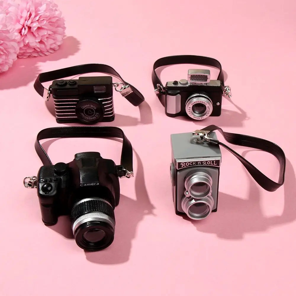 Fashion Mini SLR Dollhouse Accessories Digital Camera Model Miniature Dolls Camera With Black Belt Shutter And Flash Quake