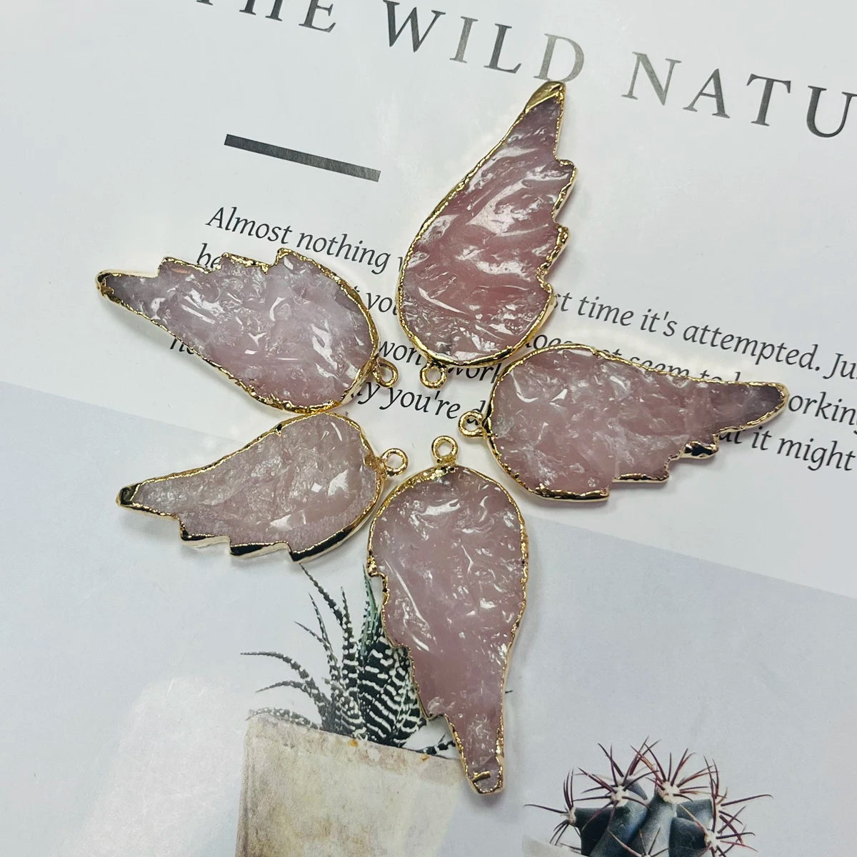 2Pcs New Style Necklace Pendant Natural Stone Rose Quartz Wing-Shaped Pendant for Jewelry Making DIY Beacelet Earrings Accessory Quake