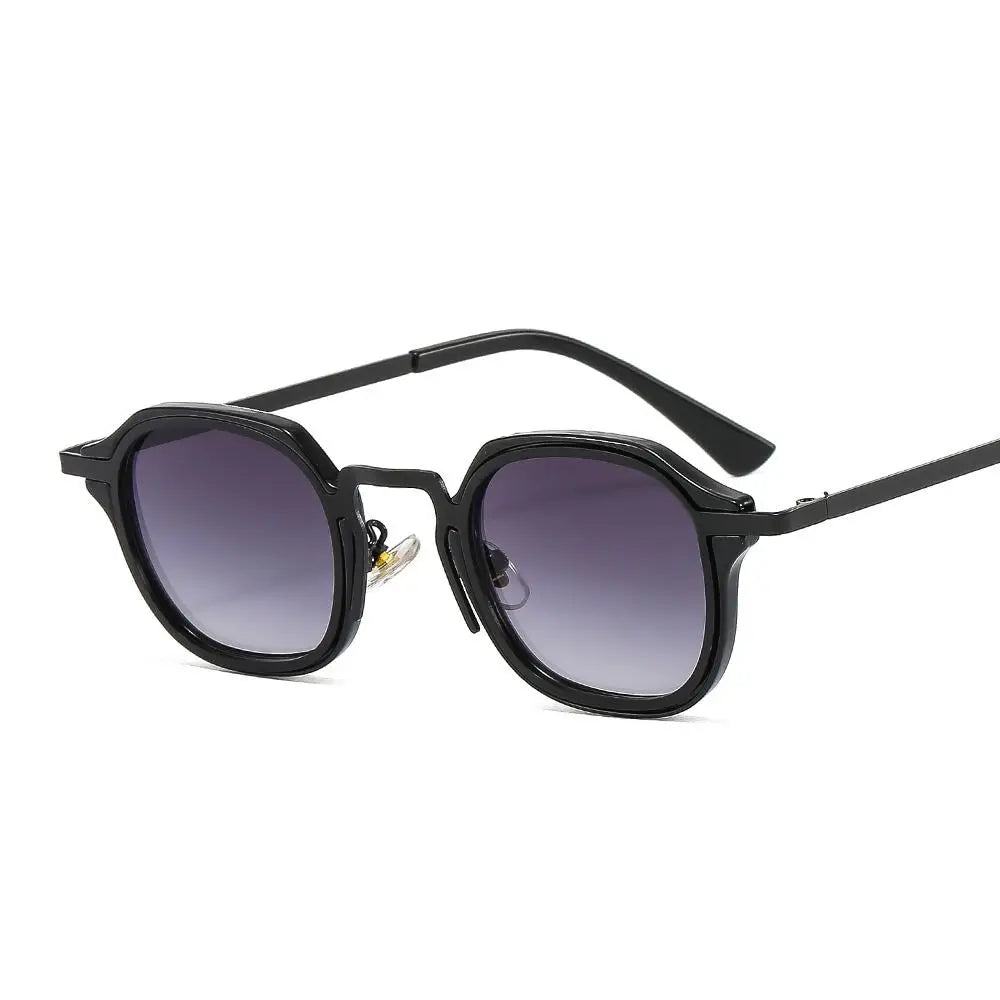 Retro Metal Frame Small Square Sunglasses UV400 Protection Y2K Punk Shades Eyewear for Women & Men Quake C2