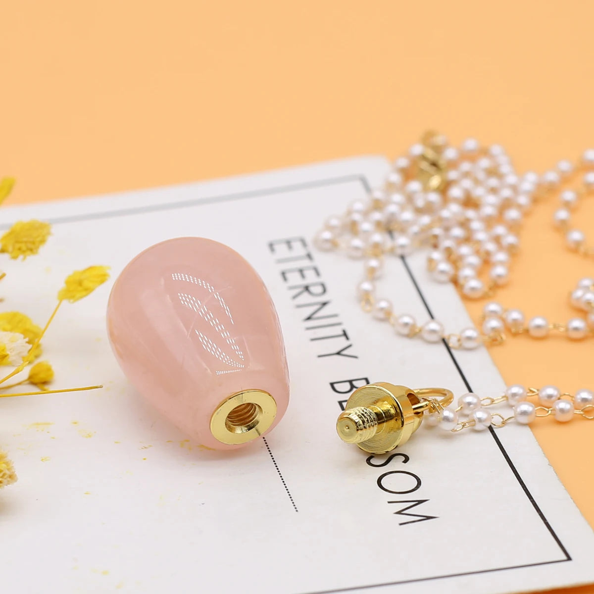 Spring Sweater Chain Perfume Bottle Necklace Pendant Natural Rose Quartz Bottle For Women Christmas Halloween Gift Chain 80cm Quake