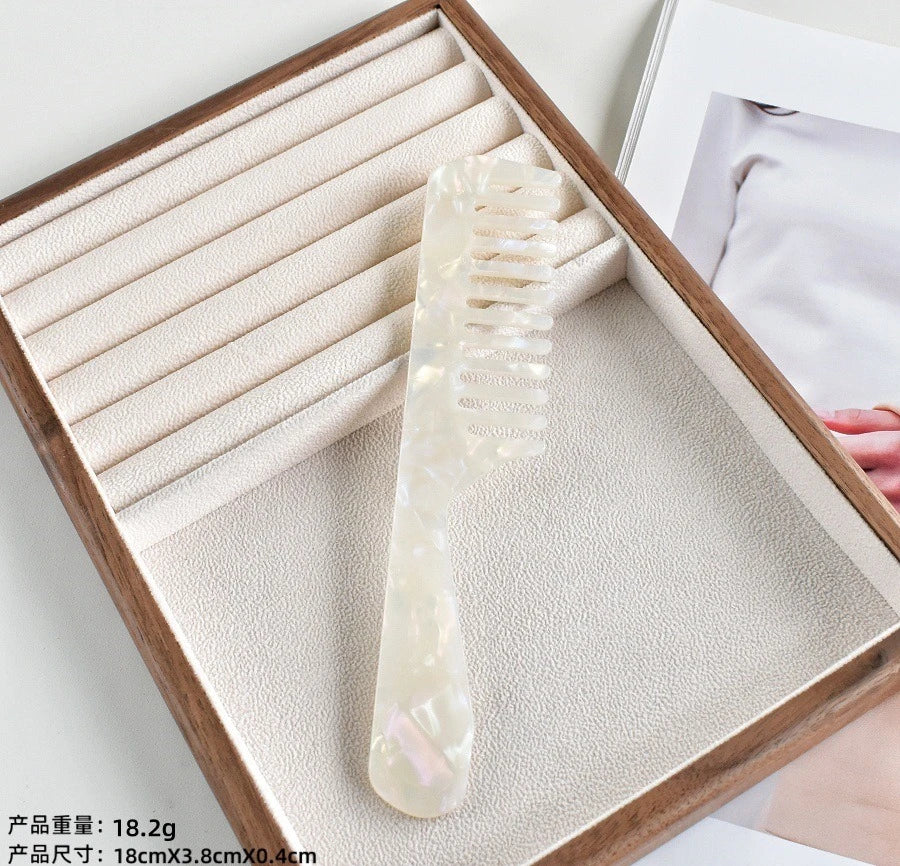 Acetic Acid Wide Teeth Comb Long Handle Women Girls Smooth Hair Comb Portable Traveling Styling Comb Comfortable Holiday Gifts Quake NO.5
