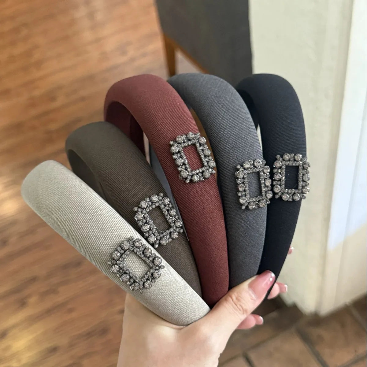 Rhinestone Velvet Headband Korean Fashion Versatile Female Face Wash Simple Hair Hoop Daily Wear Headhoop Hair Style Accessories Quake
