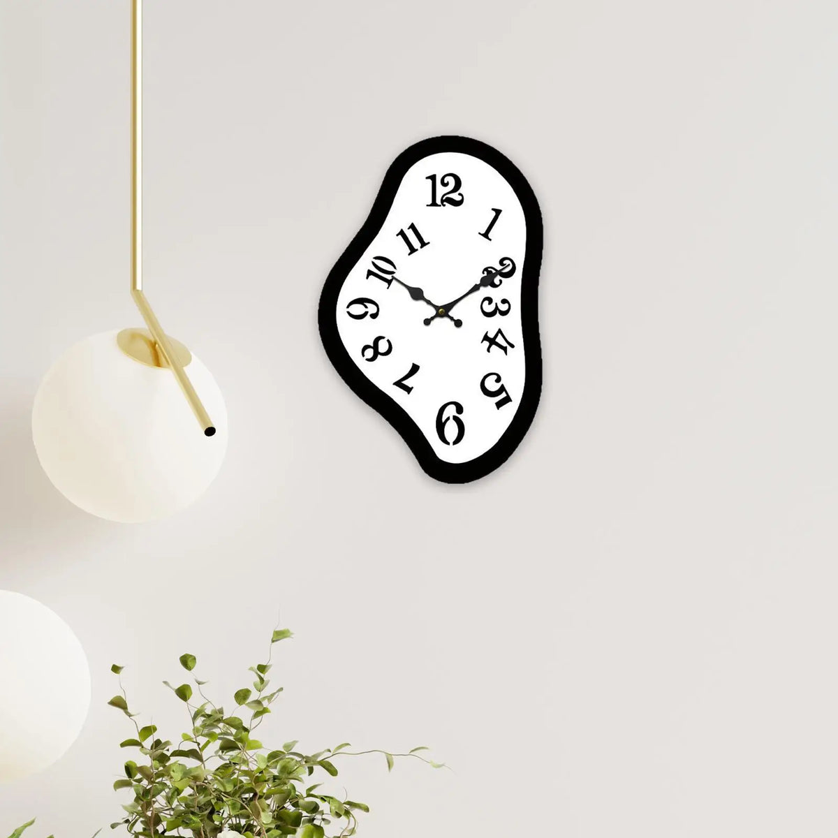 Modern Abstract Melting Wall Clock Acrylic Minimalist Quiet Movement Designer Decor for Kitchen Dining Study Quake