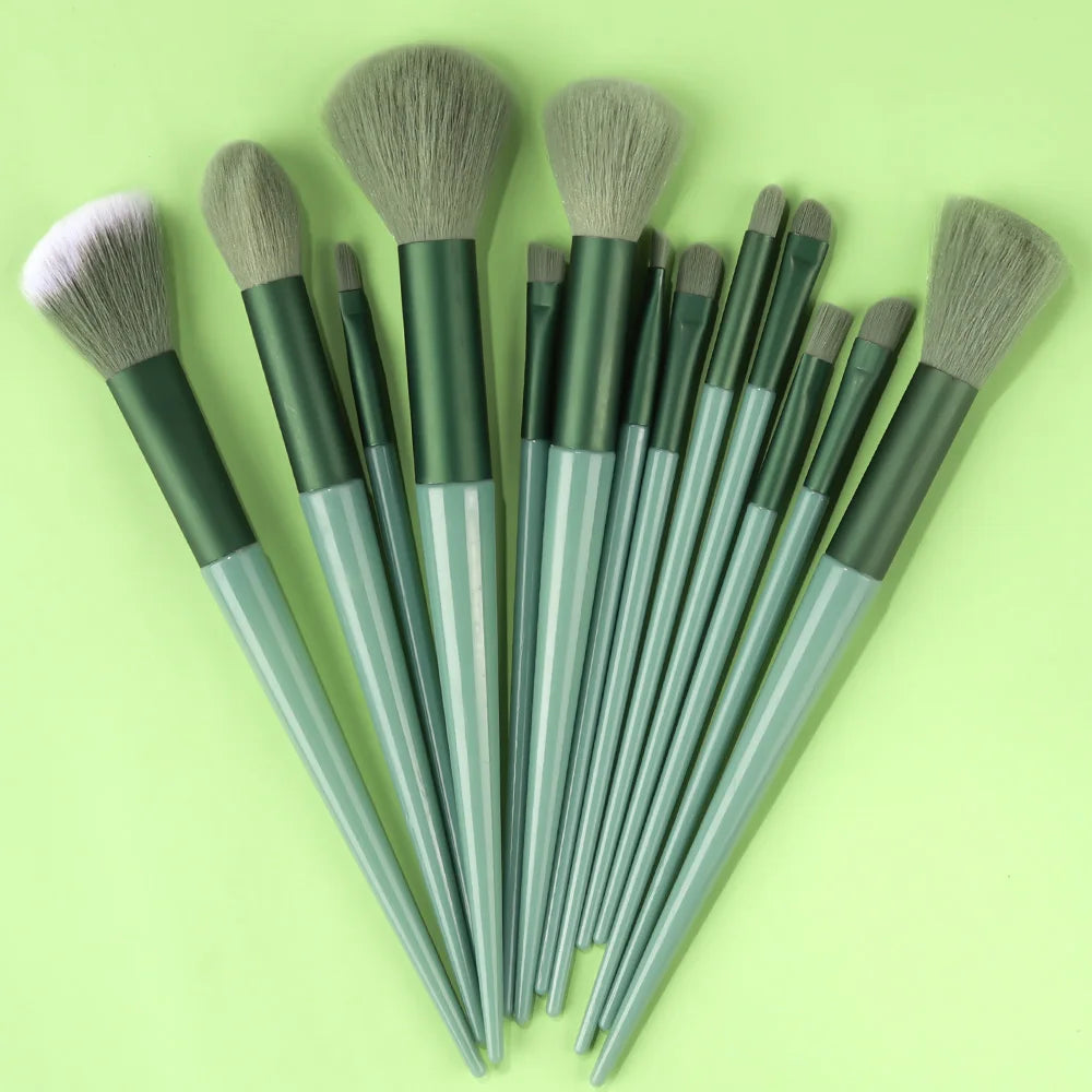 Makeup Brushes Set 13Pcs Premium Synthetic Brush Foundation Powder Blending Concealer Eyeshadow Blush Cosmetics Brushes Travel Quake GREEN