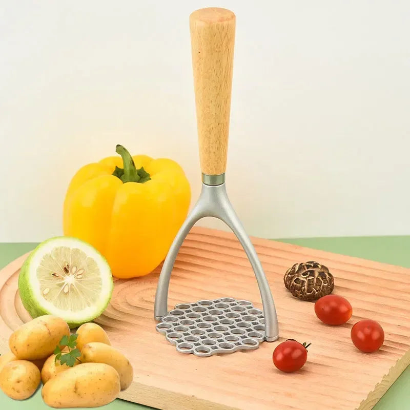 Aluminum Manual Potato Masher Meat Potato Pressor Tool Whisk Food Cutter Crusher Wood Handle Garlic Pusher Kitchen Gadgets Quake