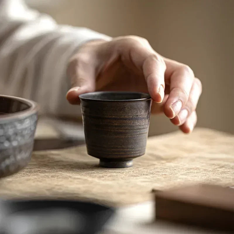 Master's Cup Japanese Retro Rough Pottery Kung Fu Tea Set Personal Ceramic Water Cup Quake
