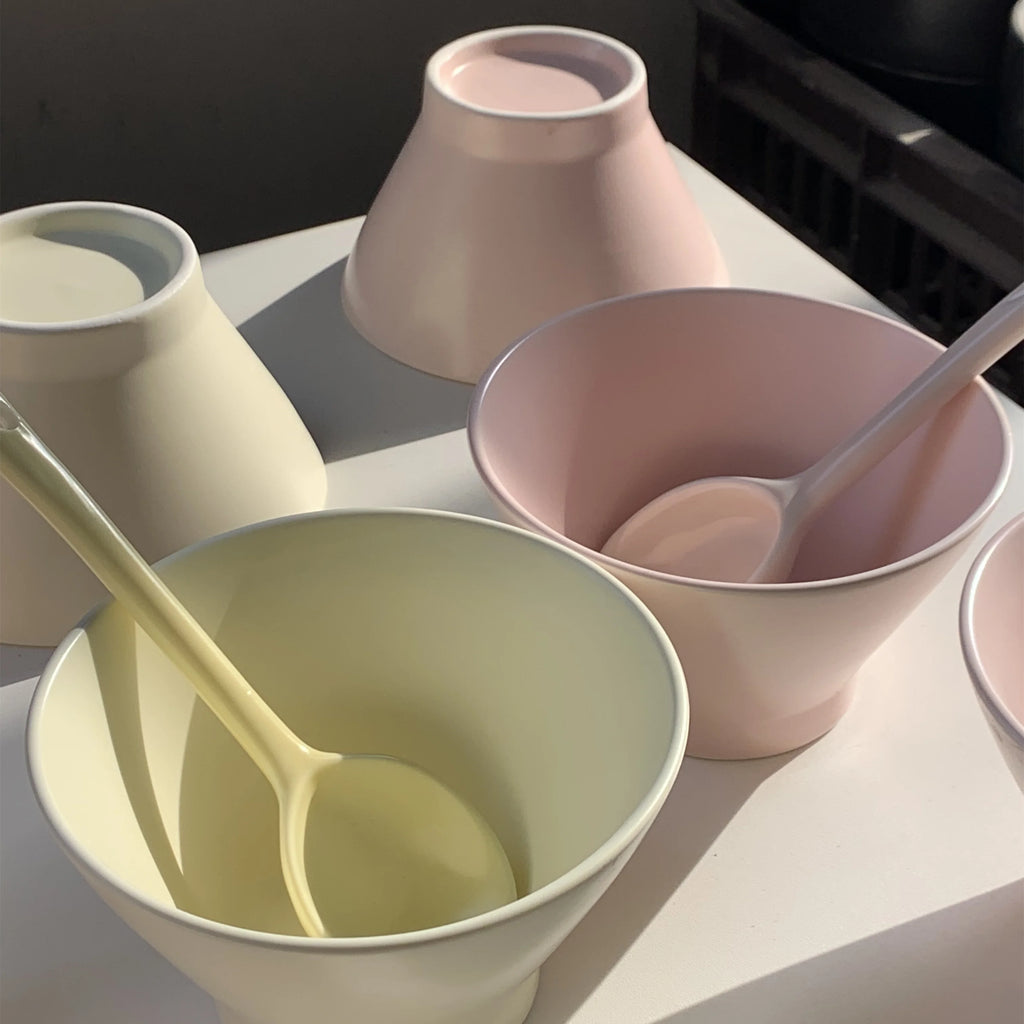 1 Set Ceramic Solid Color Hat Bowl with Spoon Multipurpose Tableware for Hot Pot Picnic Camping Dishwasher Microwave Oven Safe Quake