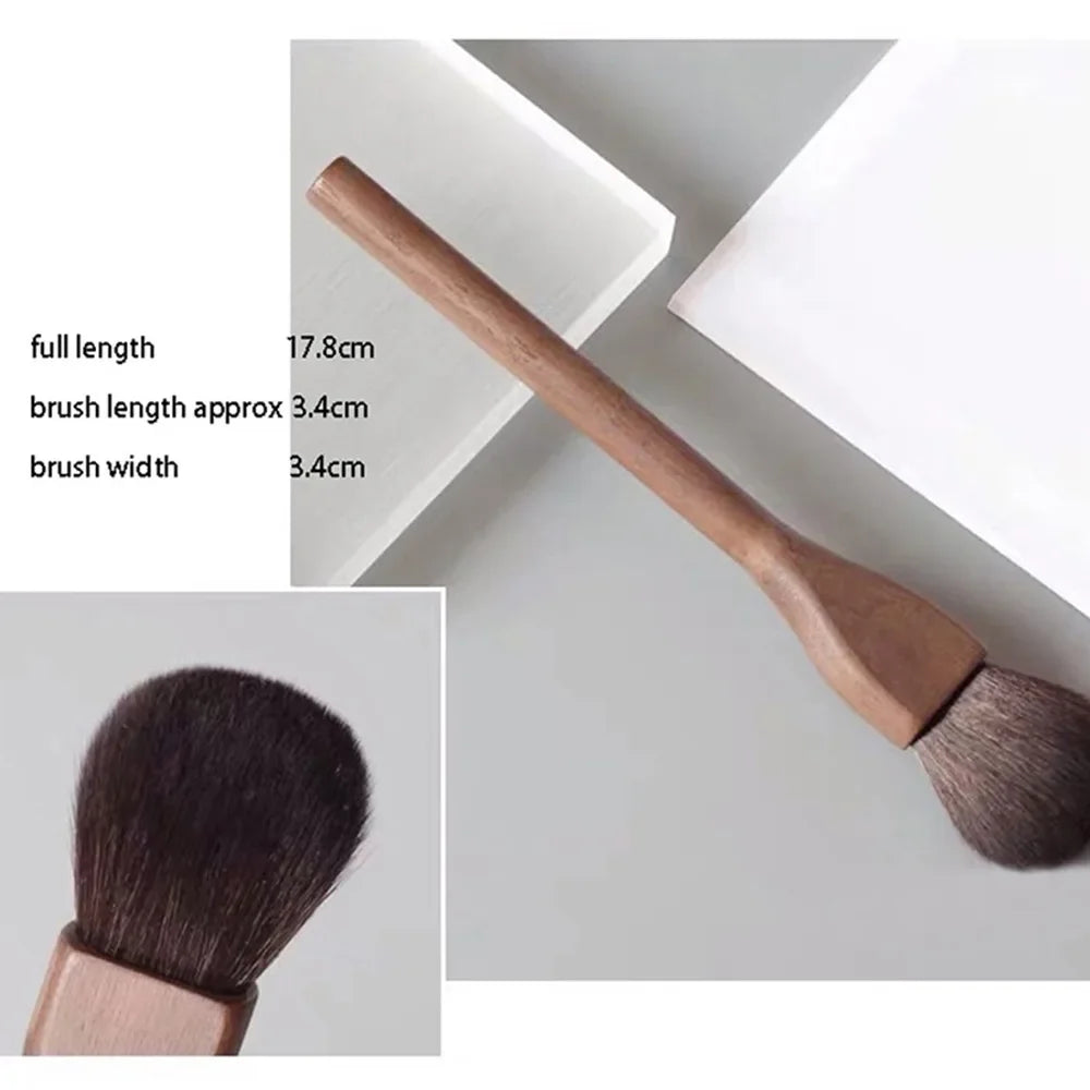 New Makeup Brush Handle Makeup Brush Super Soft Make Up Tool Blush Brush Retro High Quality Walnut Loose Brush Blush Brush Quake 3