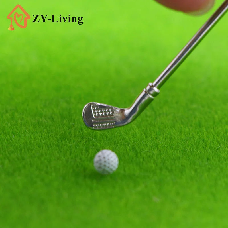 1 Set Miniature Golf Clubs Small Golf Kit Dollhouse Mini Decorative Golf Club Model Toy Scene Prop DIY Accessories Quake