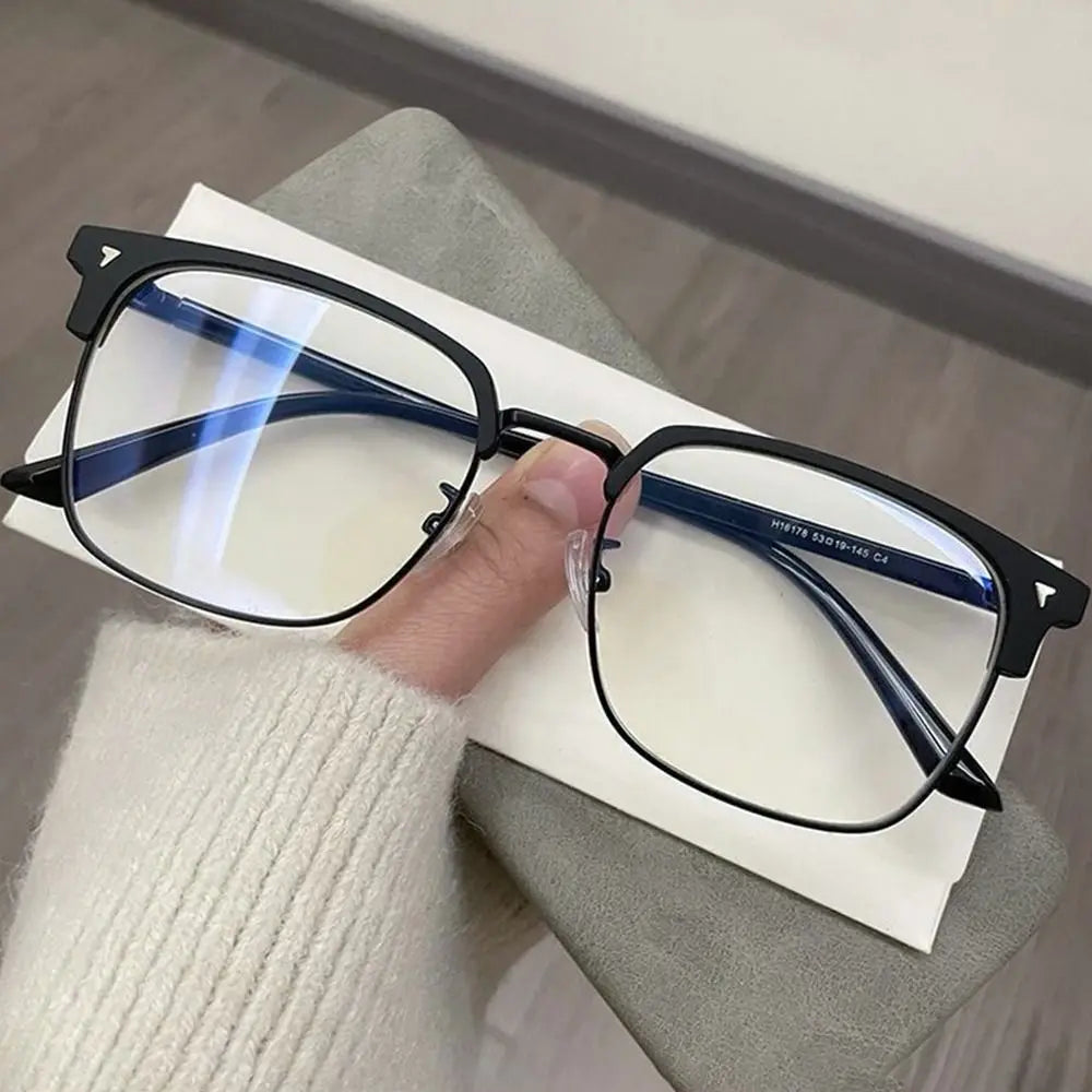 Anti-Blue Light Glasses Designers Eyeglasses Optical Spectacle Computer Eye Protection Glass Fashion Office Eyewear Quake