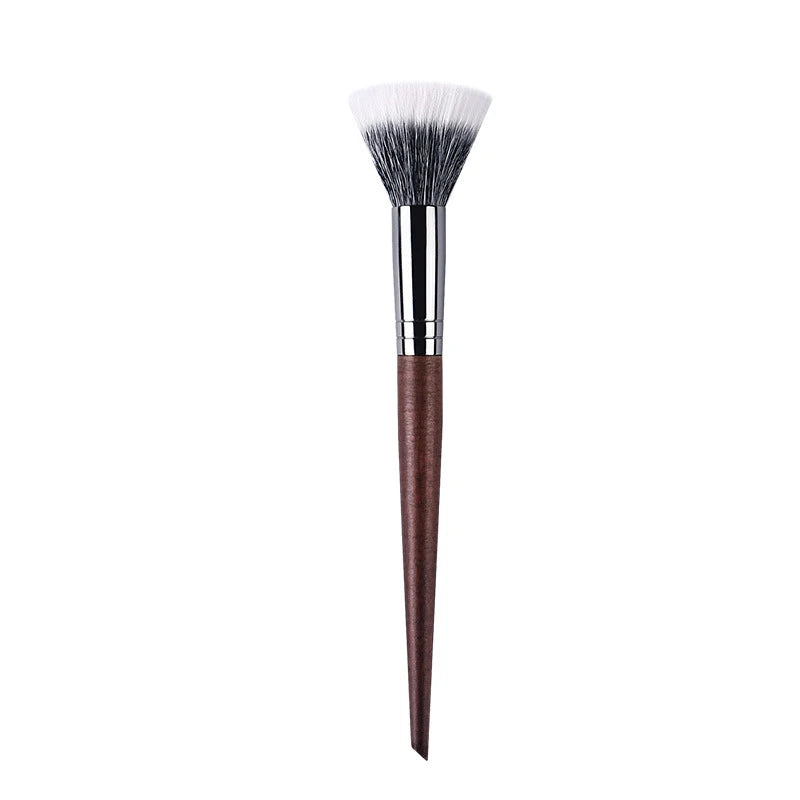 Professional Makeup Brushes Powder contour Setting Multi-Functional Make up Brush Stippling Blush soft Natural wood goat hair Quake Middle size