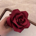 Fabric Rose Flower Hair Claw Clips Elegant Sweet Women Girls Hairg Grab Clip Korean Fashin Stain Floral Shark Clamp Accessories Quake red