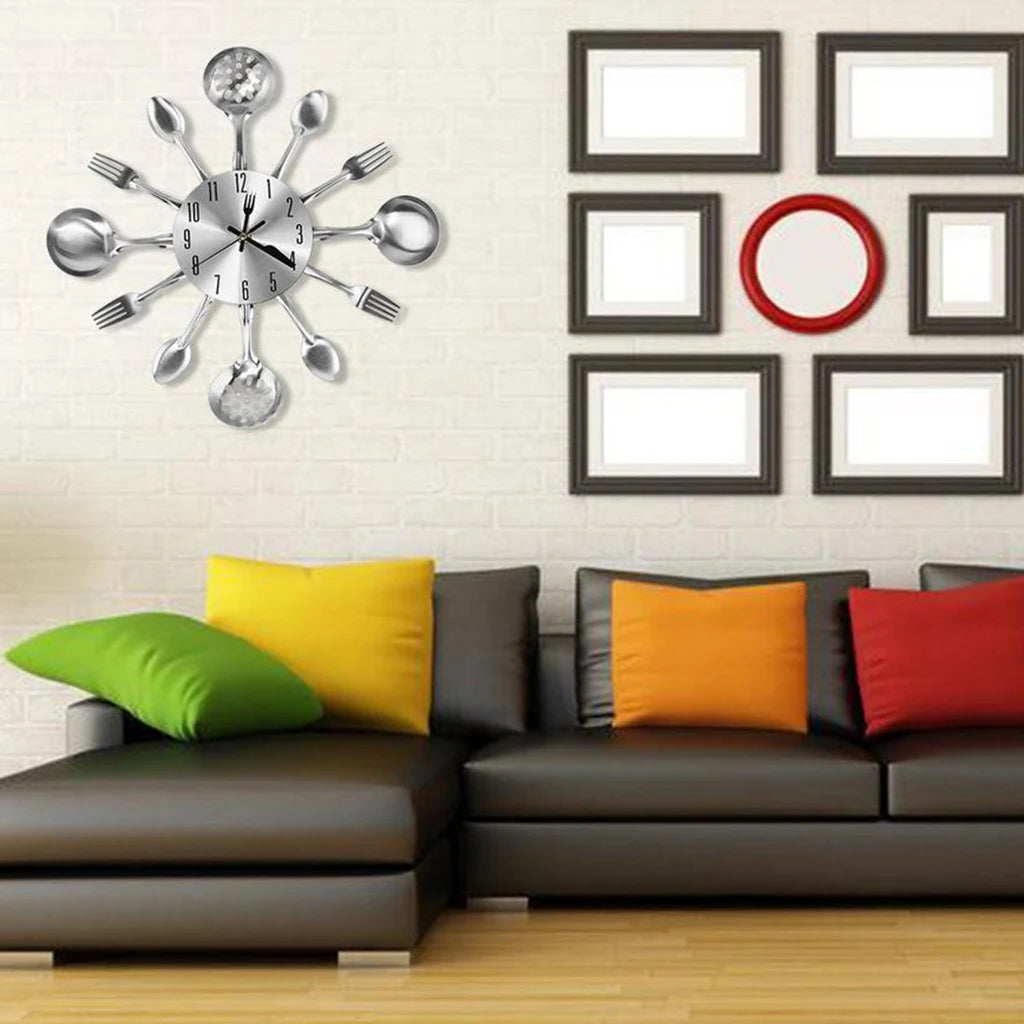 Kitchen Utensil Wall Clock Cutlery Spoon Fork Home Decor Metal Quake