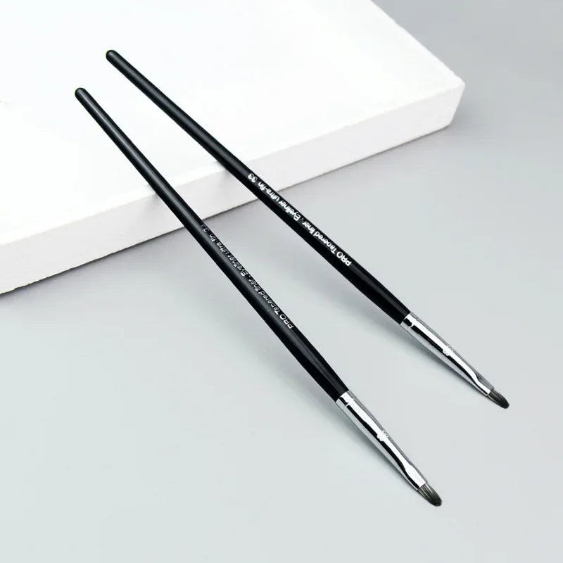 Flat Pointed Lip Line Lip Brush SEP #33 Lipstick Outline Lip Shape Precise Eyeliner Makeup Brush Beauty Tool Quake