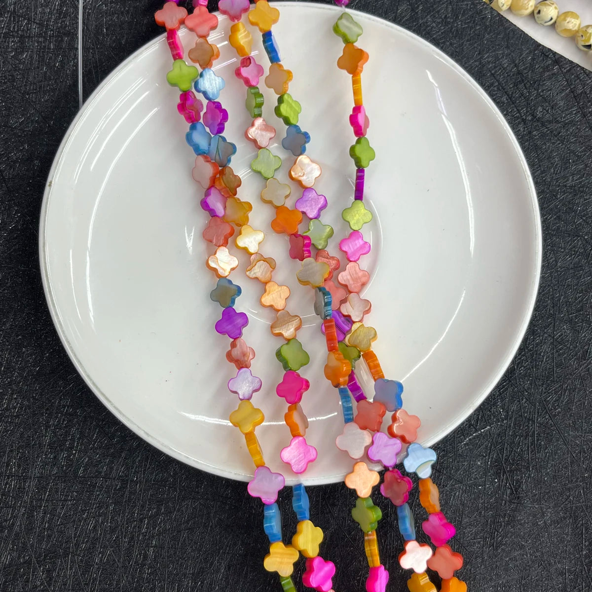 Shell Colorful Isolation Beads Flat Cross Beads 8mm For Jewelry Making DIY Necklace Earrings Bracelet Accessory Quake