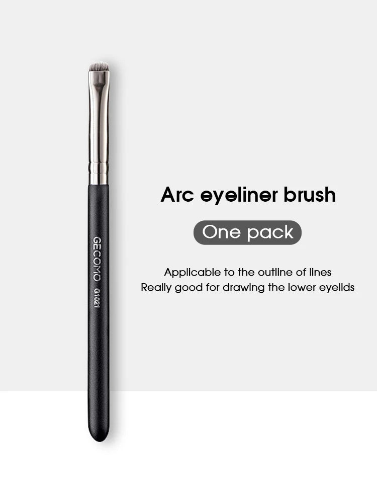 Eyeliner brush eyebrow brush do not eat powder easy overhand blade flat head brush circular arc brush eye repair makeup brush Quake Arc eyeliner brush