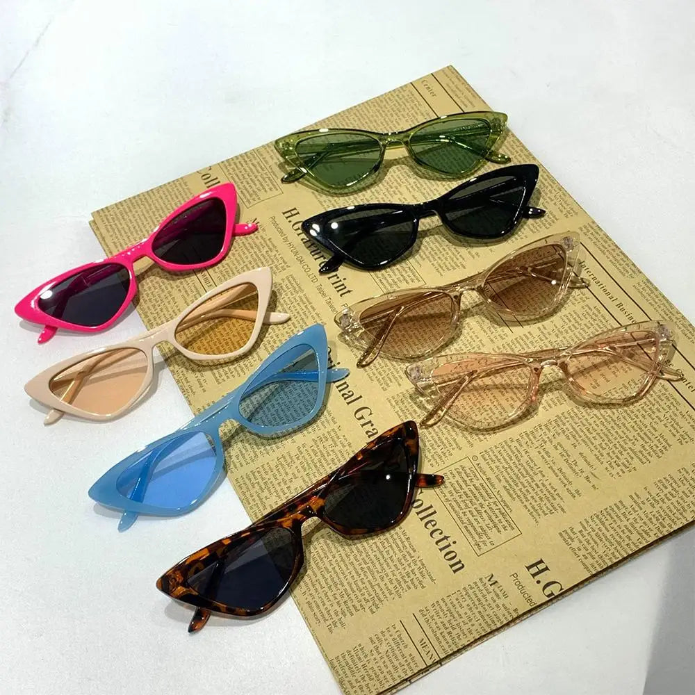 Vintage Small Frame Cat Eye Sunglasses UV400 Protection Trendy Retro Shades Streetwear Accessories for Women Quake