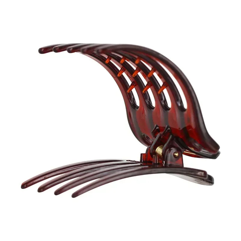 Korean Acrylic Big Size Hair Claws Elegant Frosted Hair Clips Hairpins Barrette Headwear for Women Girl Hair Styling Accessories Quake