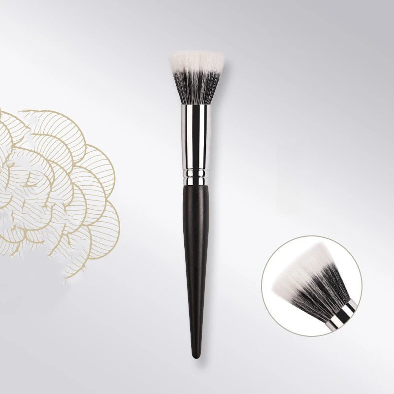 3 PCS Makeup Brushes Set Includes Wide-Angle Foundation Brush Rectangular & Flawless Concealer Brush &Powder Brush Quake