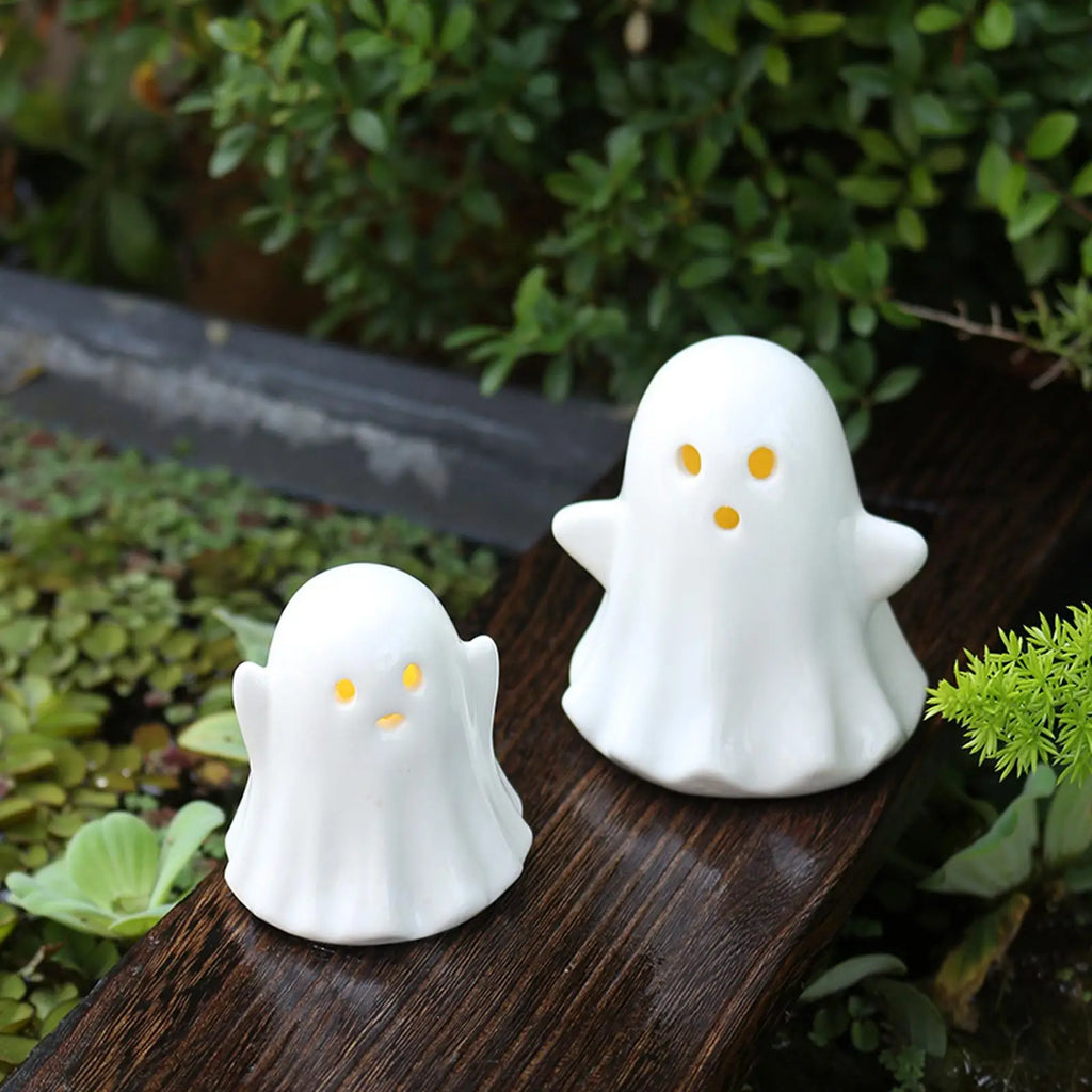 2Pcs Ceramic Ghost Small White Ghost Figurines Tabletop Ornaments Spooky Props Scary Light up for Bookshelf Home Room Kitchen Quake