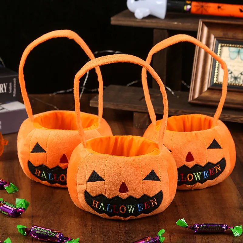 1PC Halloween Handheld Pumpkin Bag Kids Trick Or Treat Candy Storage Bag for Halloween Cos Party Holiday Gift Supplies Quake