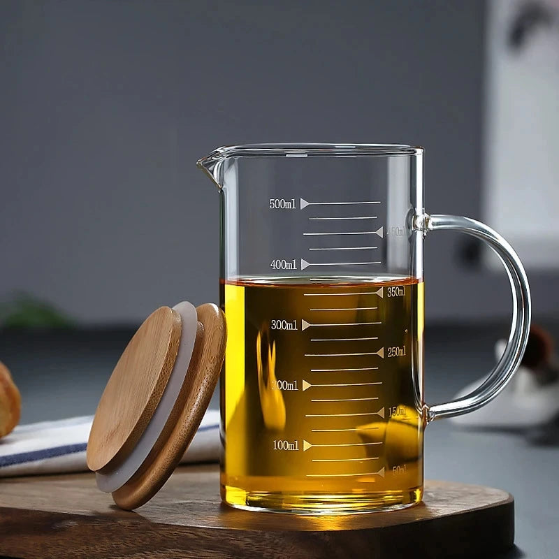 YWDL 250-1000ml Food Grade Glass Measuring Cups Kettle Kitchen Milk Tea with Lid and Handle Laboratory Beaker Measuring Mug Quake