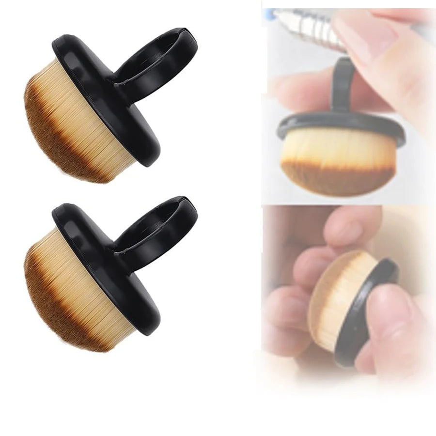 1/2PCS Nail Dust Brush Nail Cleaning Brush Manicure Scrubber Brush Ring Duster Soft Fiber Bristle Portable Travel Manicure Brush Quake