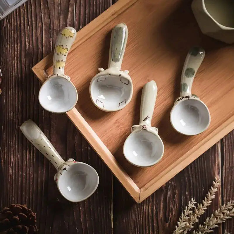 Handmade Rustic Ceramic Spoon With Short Handle, Cute Animal Design, Ice Cream Spoon Kitchen Tablewear Quake