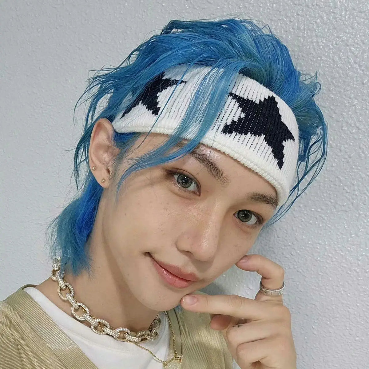 Street Style Personalized Star and Moon Headband Knitted Breathable Butterfly Embroidery Head Scarf for Running Yoga and Sports Quake