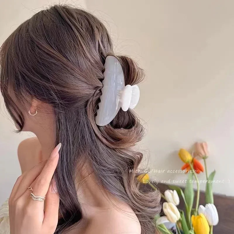 French Solid Color Semi-circular Shark Clip Women Girls Temperament Acrylic Hair Claw Clamp Pink Ponytail Holder Hair Style Clip Quake