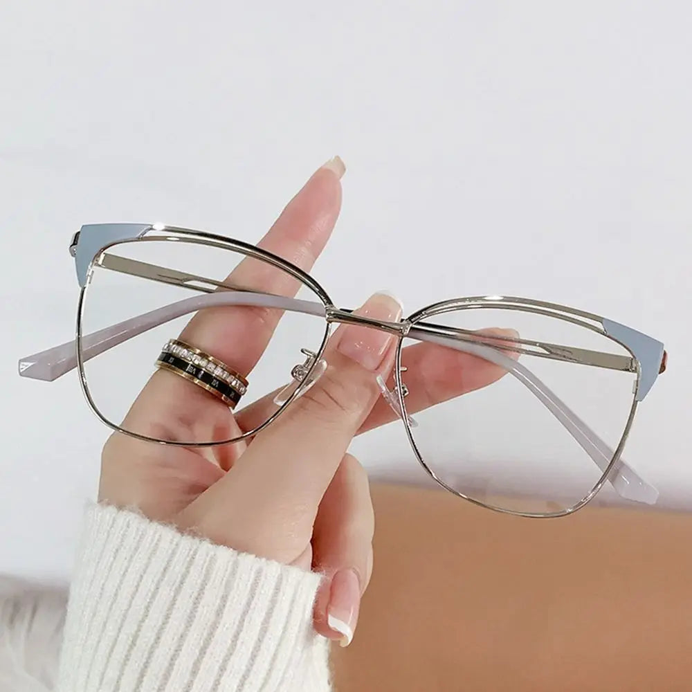 Trendy Office Anti Blue Light Glasses Women Fashion Retro Cat Eye Optical Eyeglasses Blue Rays Blocking Eye Protection Eyewear Quake Grey