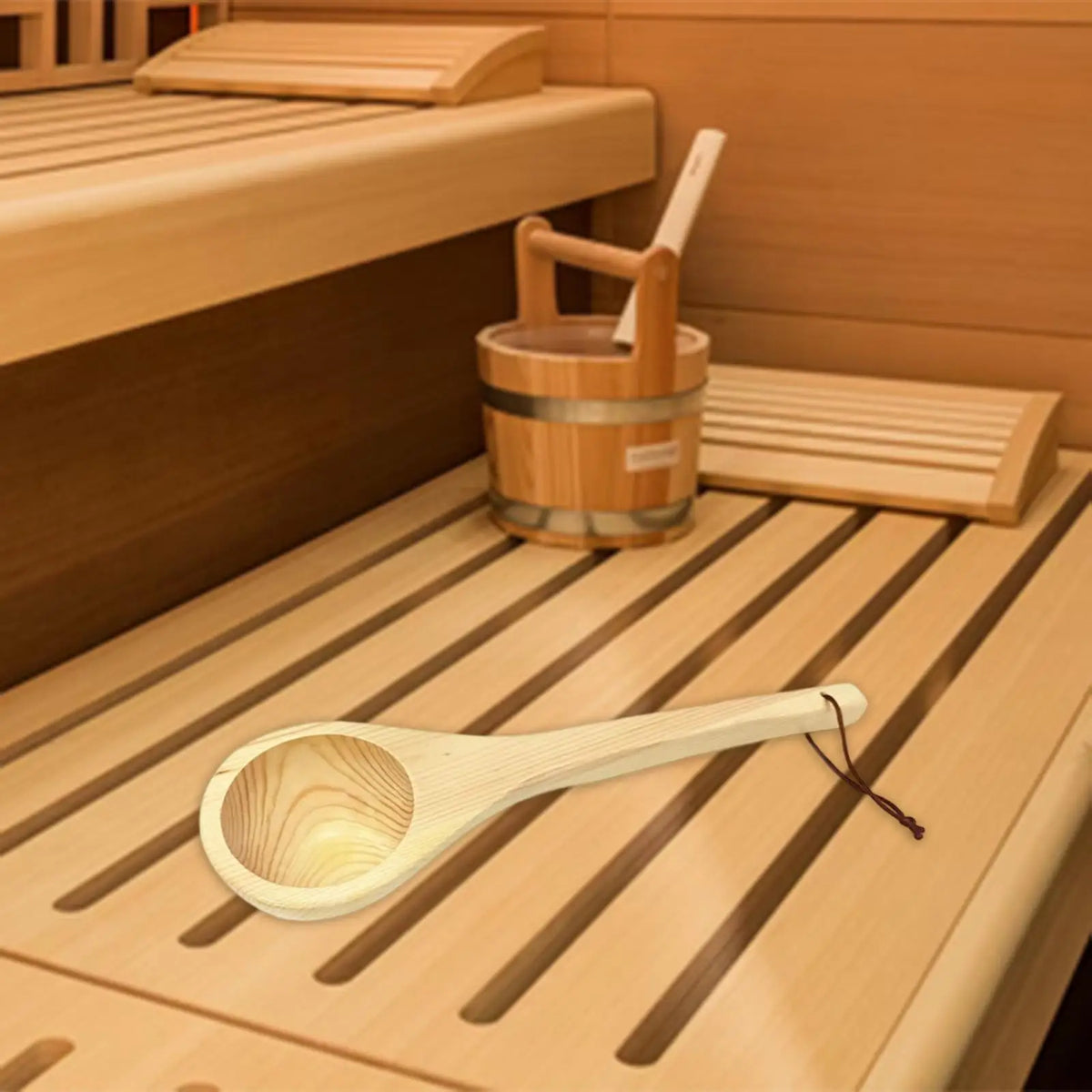 Durable Spruce Wooden Sauna Ladle Scoop with Hanging Rope for Home Spa Public Steam Room Use Quake Default Title