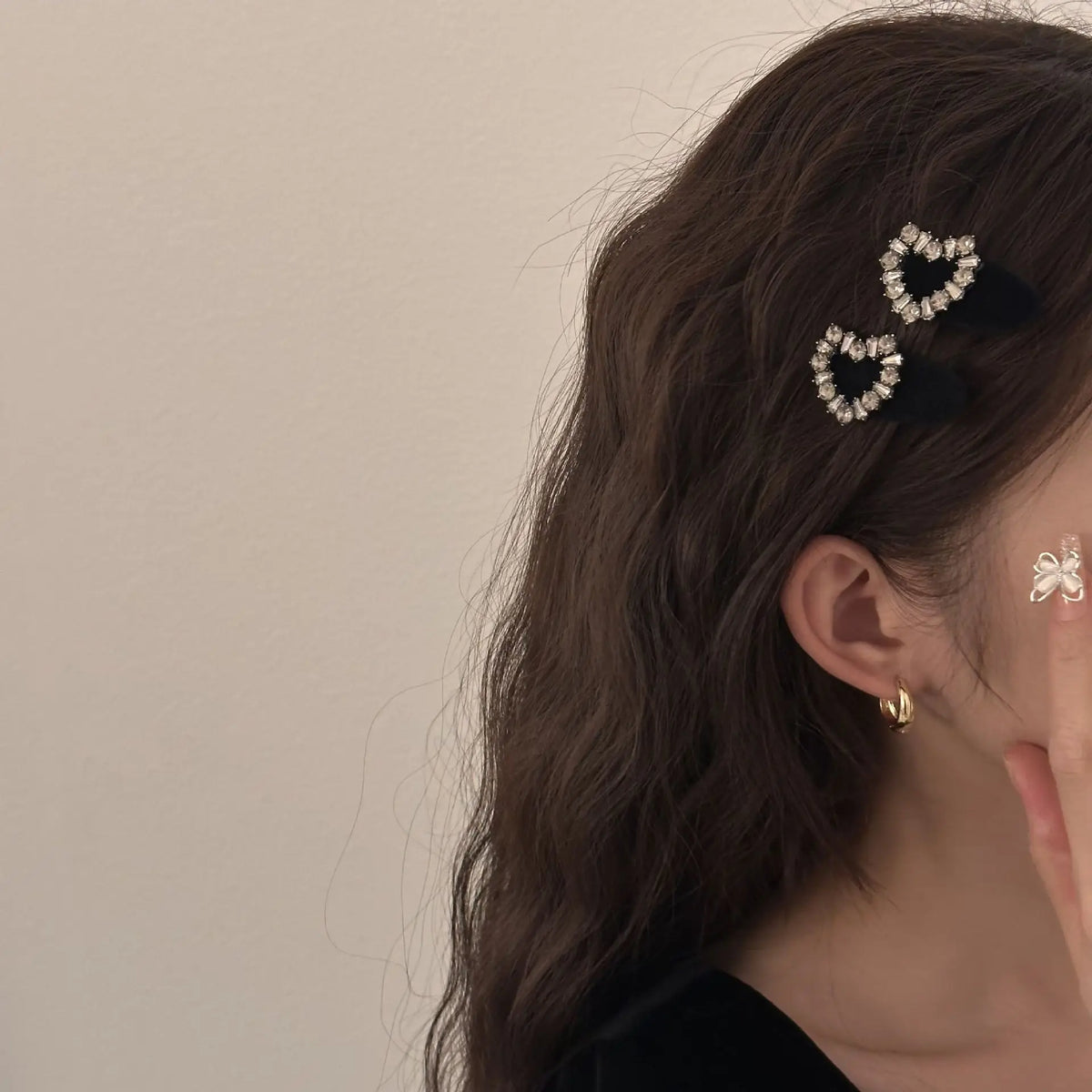Velvet Rhinestone Hair Clips for Women Girls Sweet Vintage Bangs Barrettes Love Heart Hair Styling Accessories Hairpins Headdres Quake