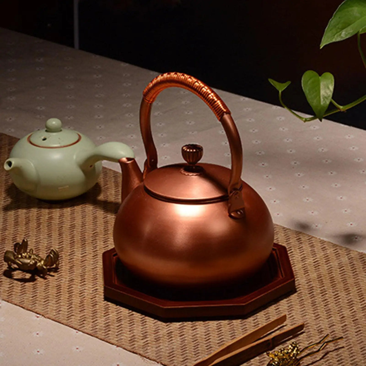 Copper Pot with Insulated Handle Stove Top Water Kettle 1.2L Quake