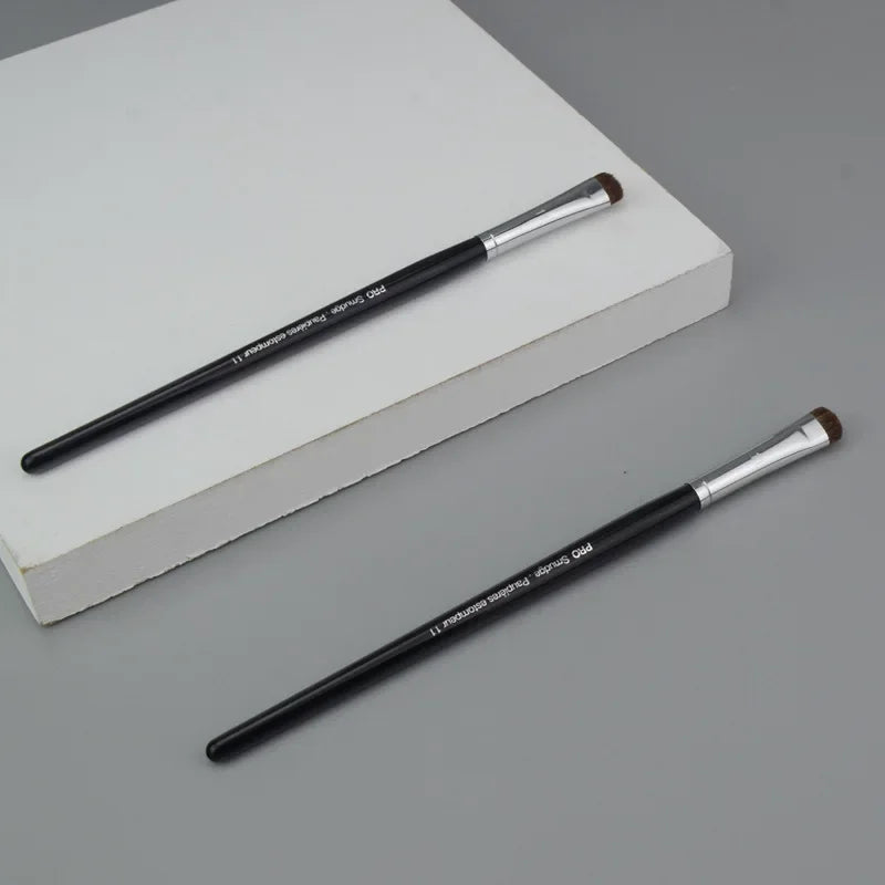 Professional Makeup Brush SEP #11 Flat Halo Dye Eye Shadow Brush Local Fine Smudger Blending Eye Shadow Makeup Tool Quake