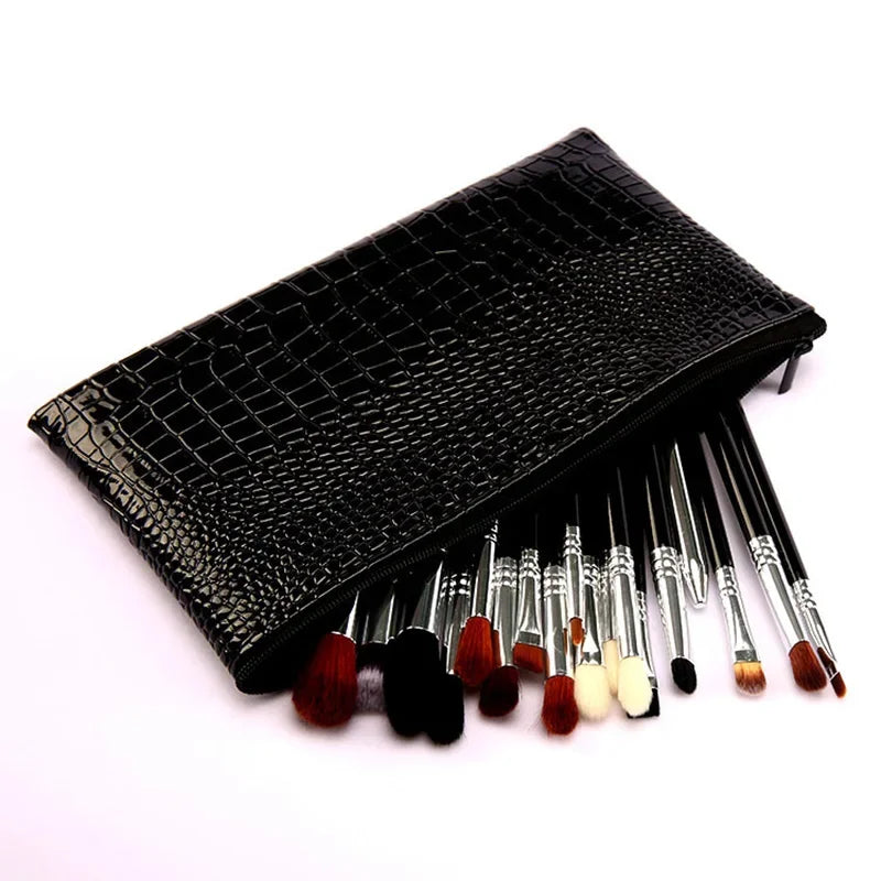 19Pcs/Set Makeup Brushes Cosmetic Powder Eye Shadow Foundation Blush Blending Beauty Professional Make Up Brush Cosmetic Kit Quake as picture