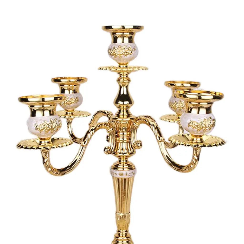 Decorative Alloy Candle Holders Tall Metal Candelabra Table Candlestick Stand for Wedding Banquet and Home Decor Quake