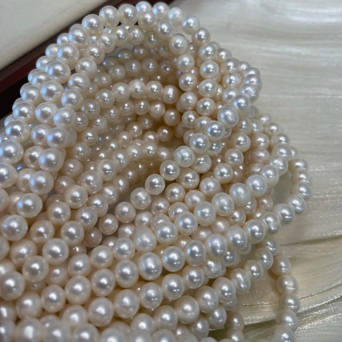 Natural Freshwater Pearl White Nearround Pearl 8-9mm For Jewelry Making DIY Earrings Bracelets Necklaces Accessory Quake