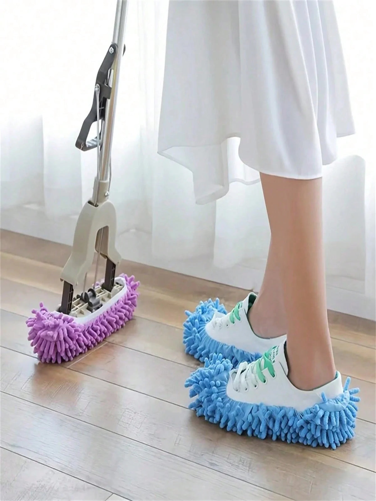 2Pcs Mop Slippers Soft Washable and Reusable Microfiber Foot Socks Suitable for Cleaning Dust in Bathrooms Kitchens and Bedrooms Quake