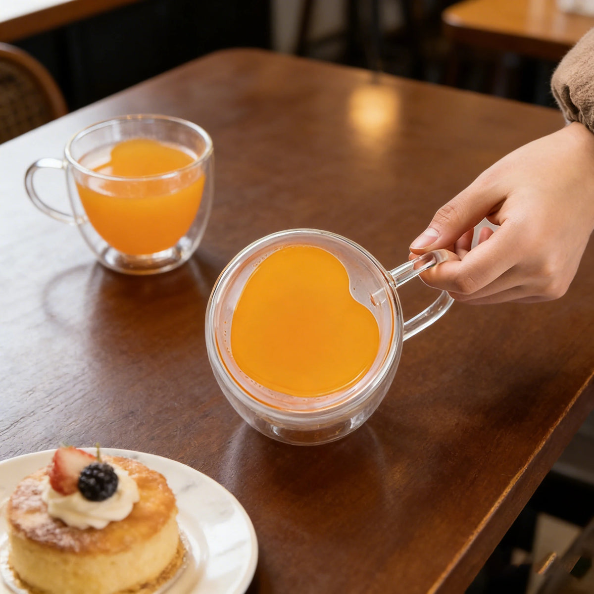 Double Wall Heart Shaped Glass Cup 150ml/250ml Borosilicate Glass Heat Resistant -20℃ to 150℃ Insulated Coffee Tea Cup Set of 2 Quake
