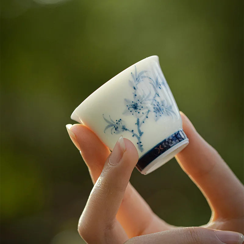 Clay White Porcelain Hand-painted Blue Tea Cup Ceramic Kung Fu Teacup Single Cup Blue And White Cup Quake