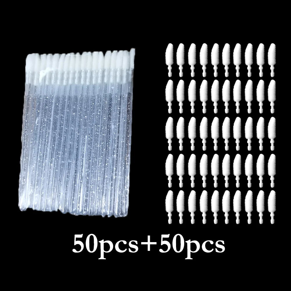 vvocci 50Pcs Disposable Lip Brushes + 50 Refills.Perfect for lip makeup.No shed,odorless,portable,cost-effective lip makeup tool Quake M153 M396 crys white
