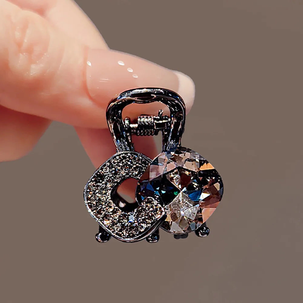 Exquisite Small Crystal Rhinestone Hair Claw Alloy Bangs Hairpin Women Forehead Bang Side Clip Princess Head Hair Accessories Quake