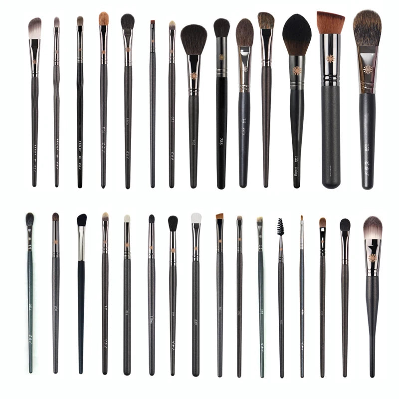 P Series Makeup Brush High Quality Animal Bristles Loose Powder Foundation Blush Concealer Brush Beauty Tools For Women Quake