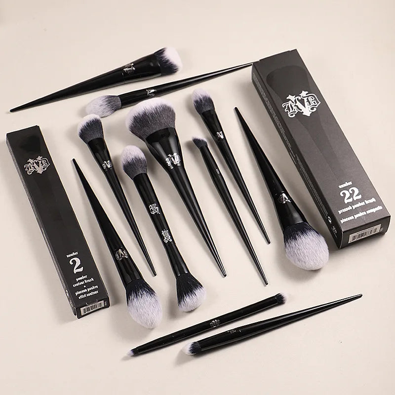 KVD Makeup Brushes Series Blusher Powder Foundation Concealer Eye Shadow Blending Cosmetic Beauty Soft Brush Tools Maquiagem Quake