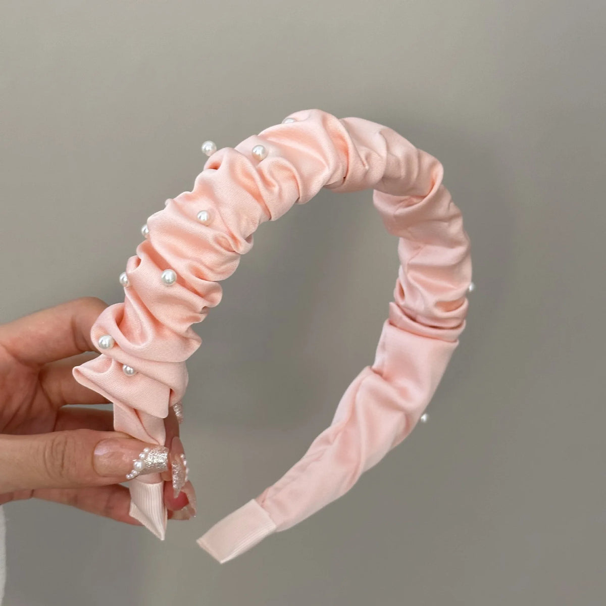 Vintage Wrinkled Pearl Headand Girls Sweet Elegant Hair Hoop Women Fashion Versatile Wide Edge Outdoor Travel Hair Accessories Quake pk