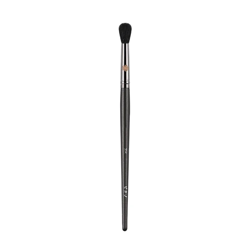 P Series Makeup Brush High Quality Animal Bristles Loose Powder Foundation Blush Concealer Brush Beauty Tools For Women Quake Eyeshadow Brush 2